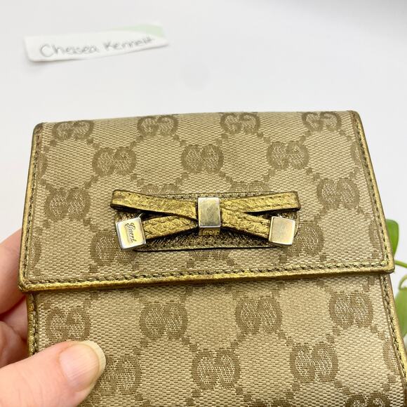 Gucci Gold Bow Beige Brown GG Canvas Leather Compact Square Wallet - Picture 2 of 10